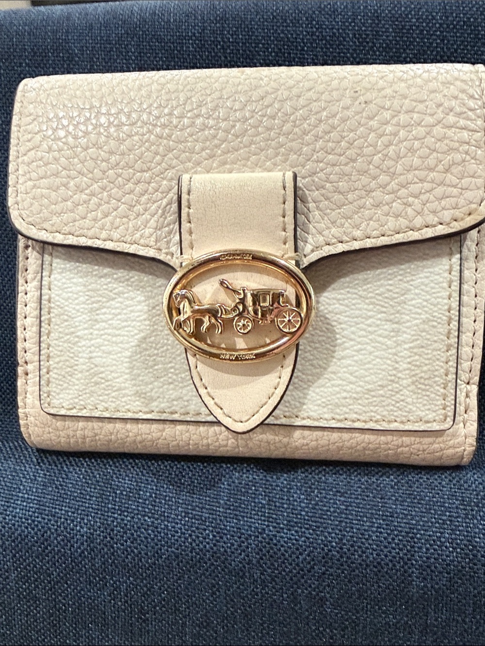 Coach Pebbled Leather Small Wallet in Chalk and Cream with Gold Hardware - Picture 7 of 14